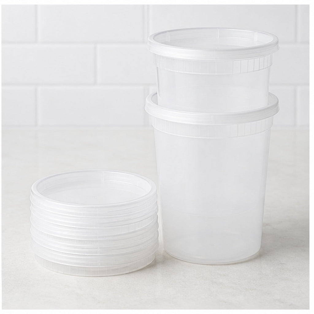 32 oz translucent deli soup containers and lids stacked